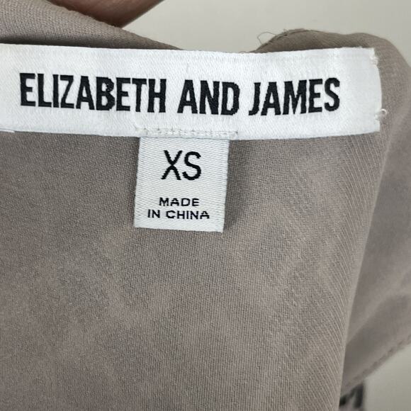 Elizabeth and James Trapeze‎ Top XS Black Gray Animal Print Silk Sleeveless Zip - Picture 3 of 5